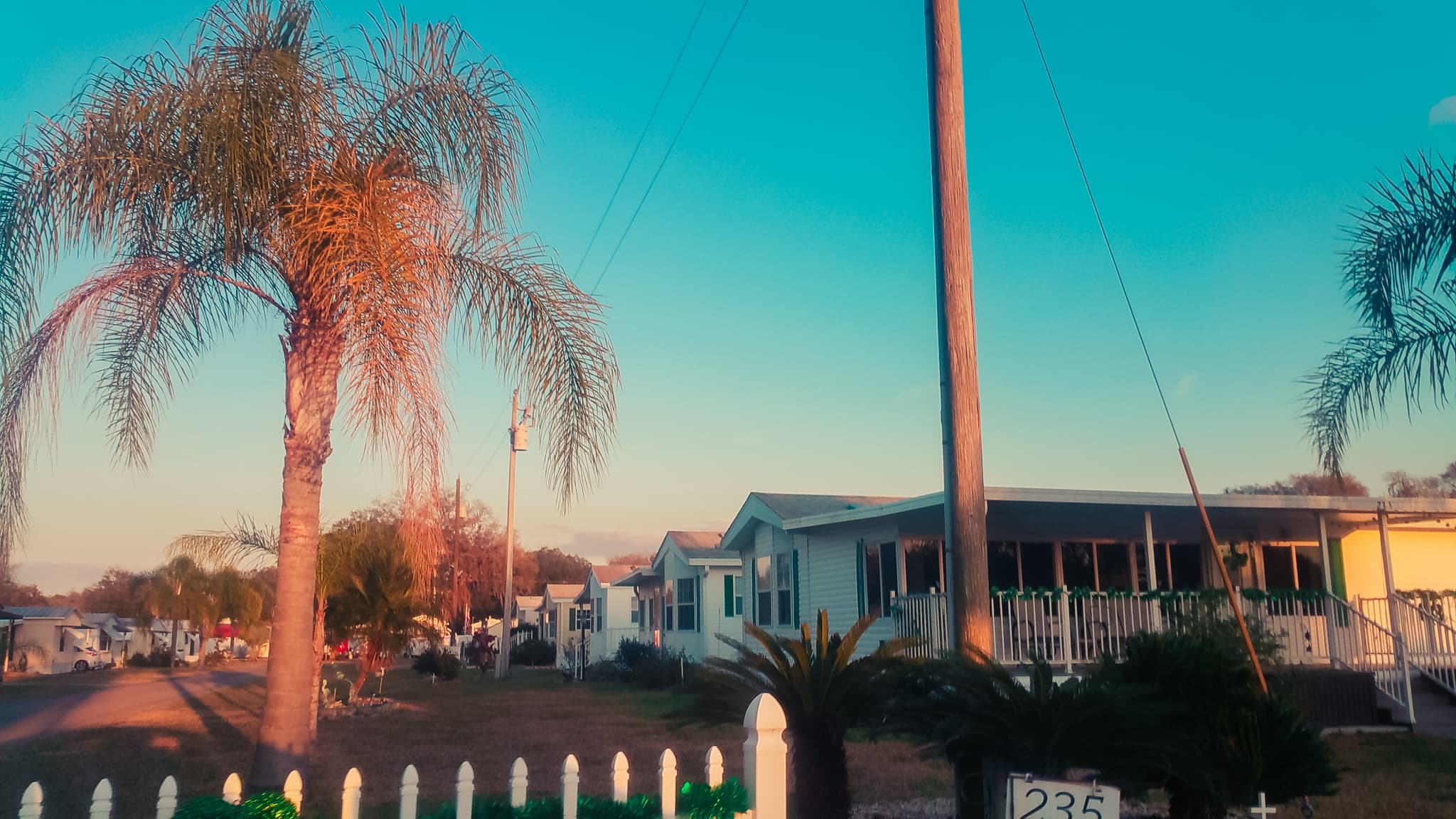3.5 Star, 250 – 300 Sites, RV Resort