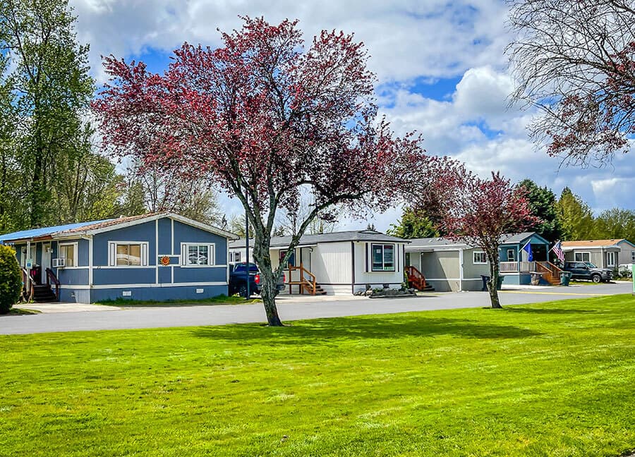 4 Star, 105-125 Site MHC in Cowlitz County, WA