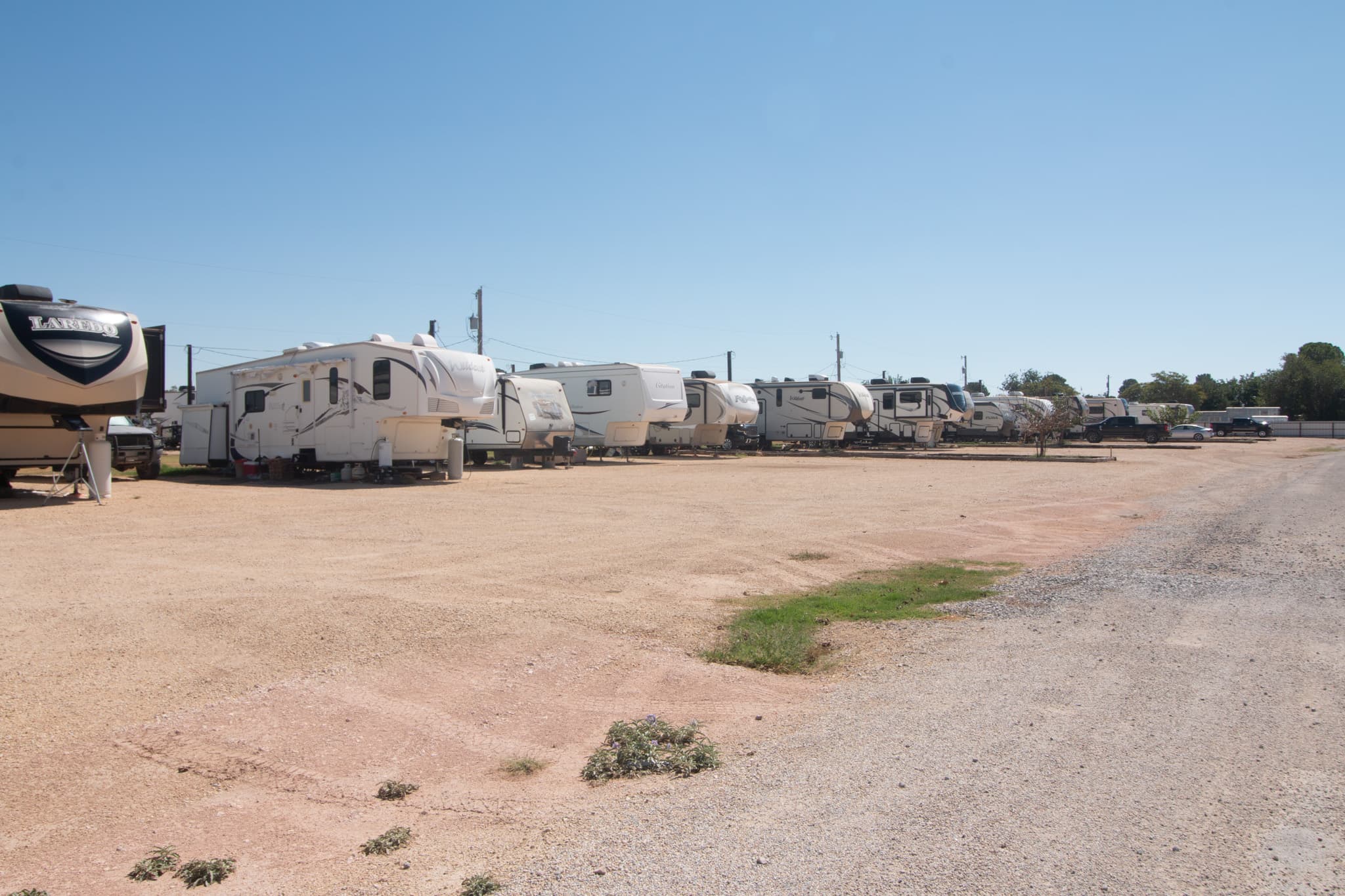 3 Star, SW Region, Long-Term RV Park, 300 +/- Sites